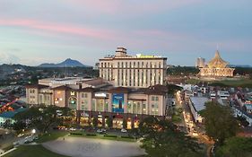 The Waterfront Hotel Kuching